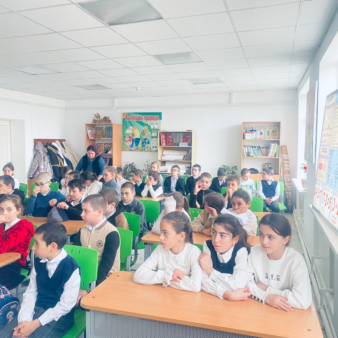 Мульфильмы  Защитники  Земли 4кл.